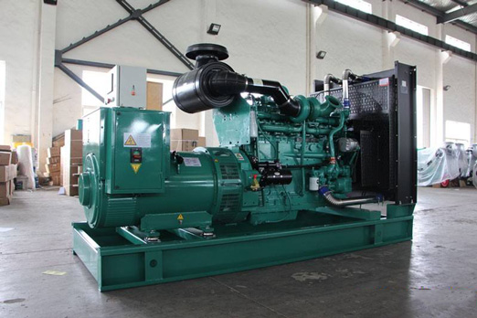 新晃320kw康明斯柴油发电车出租组图片 新晃320kw康明斯柴油发电车出租组图片